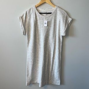 NWT Lou & Grey Short Sleeve Textured Shift T-Shirt Dress in Oatmeal | Size Small